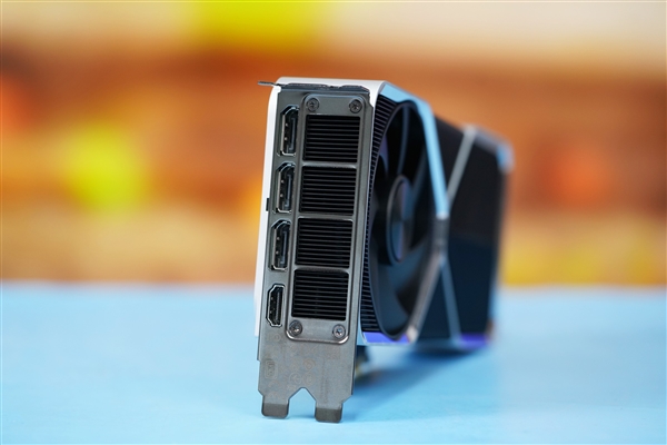 3199元游戏新神器！RTX 4060 Ti图赏(图8)