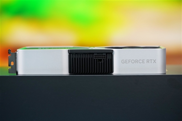 3199元游戏新神器！RTX 4060 Ti图赏(图9)